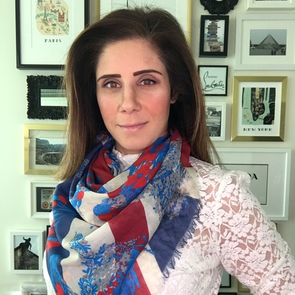 Meet your Posher, Rose - Picture 2 of 2